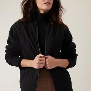 Athleta Retroplush Bomber Jacket Coat Black Pockets Zippers sz M style 464625